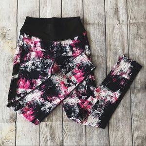 Paint Splattered Pop Fit Leggings